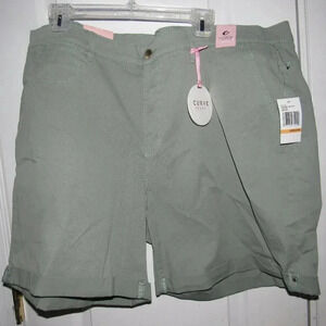 NWT CURVE APPEAL Green Twill Cuffed Shaping System Shorts Plus Size 24W